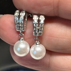 Pretty stud pearl earrings with RHINESTONE accents-silver